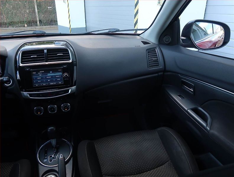 Mitsubishi ASX (2015) Intense 2.2 DI-D, 4X4 - fotka 8 z 18