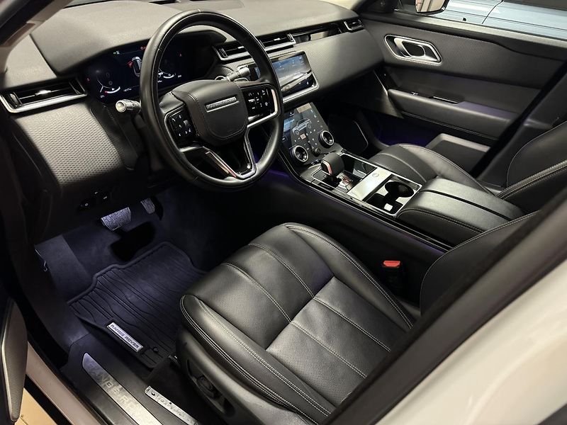 Land Rover Range Rover Velar (2021) P400e S Plug in Hybrid 4x4 - fotka 26 z 40