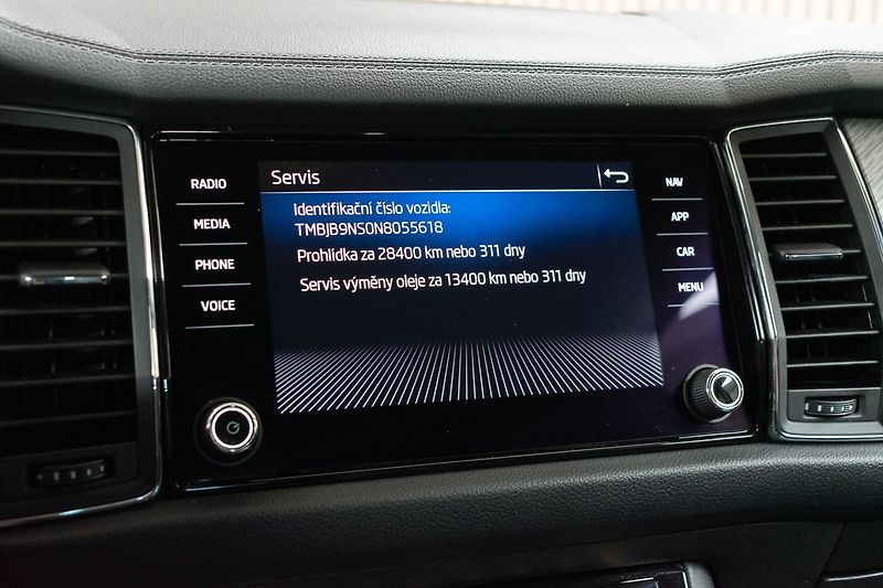 Škoda Kodiaq 1.5 TSI STYLE+*TAŽNÉ*DPH*ČR 1M - fotka 41 z 50