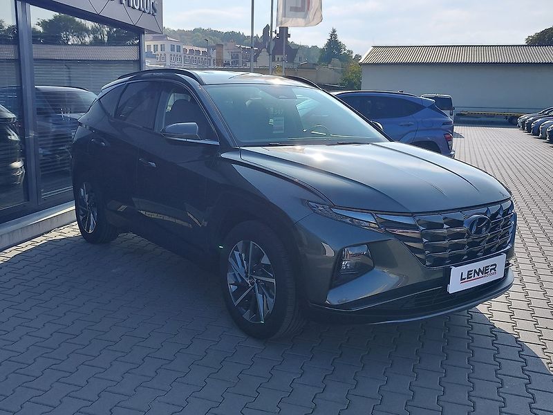 Hyundai Tucson 1.6 T-GDI/110kW Smart Navi - fotka 3 z 33