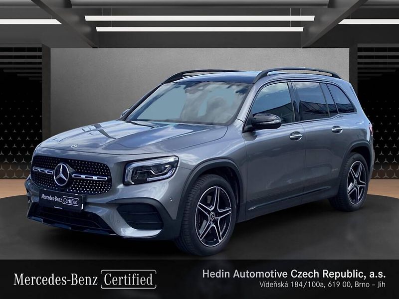 Mercedes-Benz GLB (2023) 250 4MATIC - fotka 1 z 29