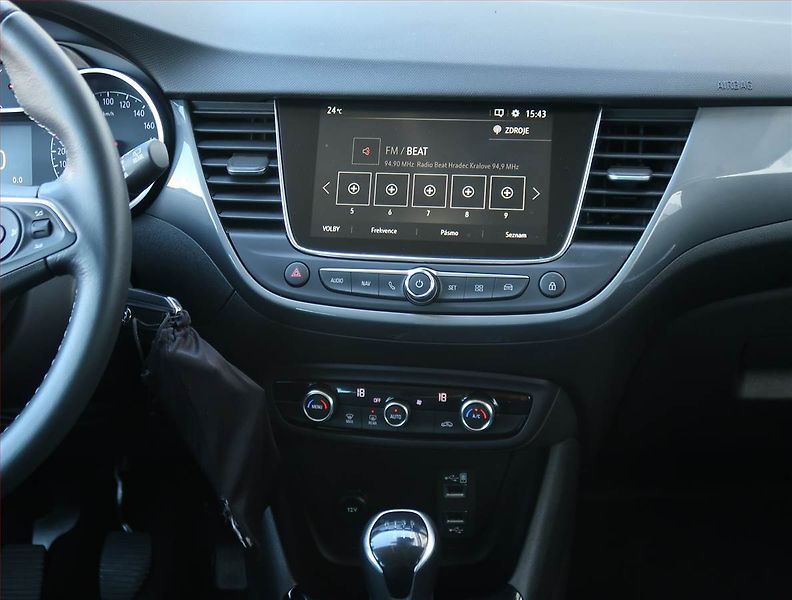 Opel Crossland X (2023) Elegance 1.2 Turbo, Serv.kniha - fotka 12 z 22