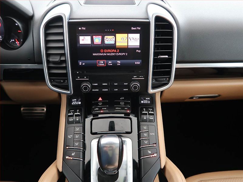 Porsche Cayenne (2016) S Diesel - fotka 12 z 24