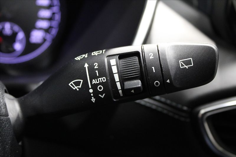 Hyundai Santa Fe 2,2 CRDi Smart 1.majitel CZ - fotka 21 z 35