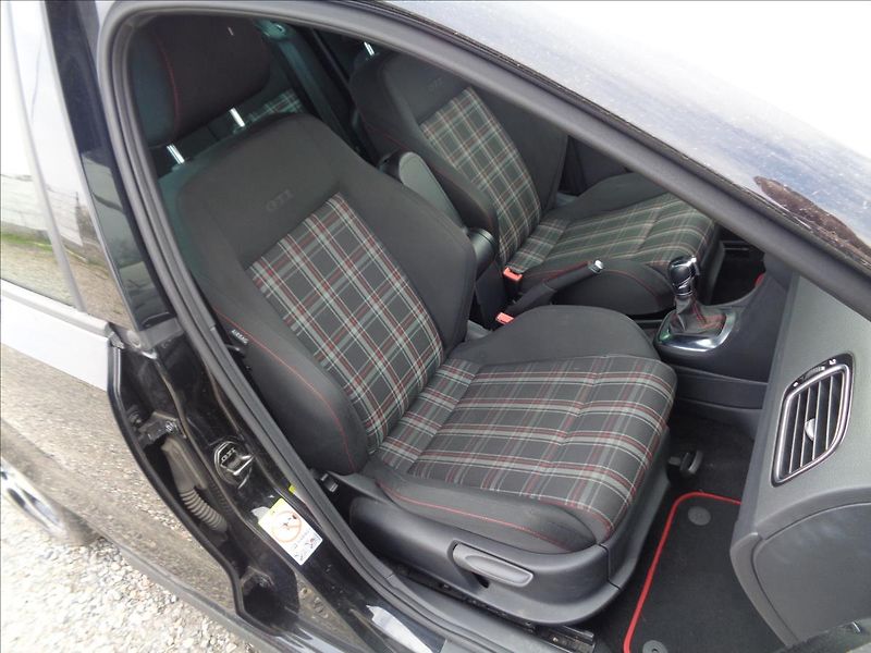 Volkswagen Polo 1,4 - fotka 7 z 18