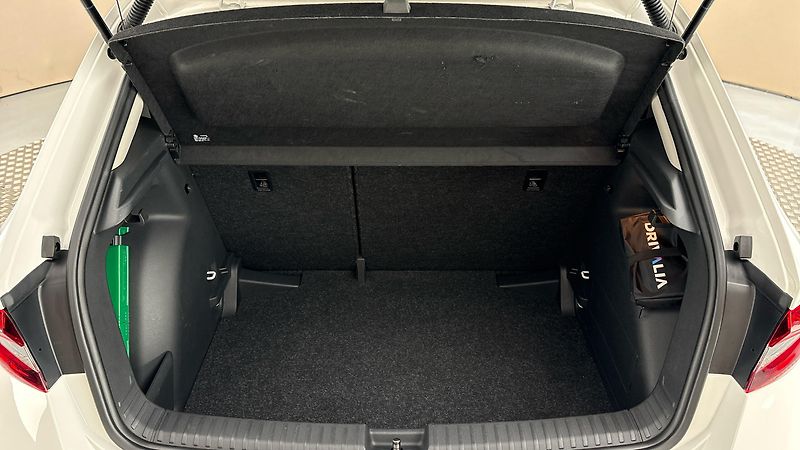 Škoda Fabia 1.0 TSI Style - fotka 17 z 23