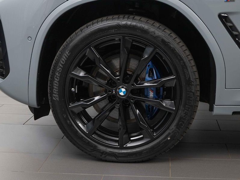 BMW X4 M40i - fotka 6 z 23