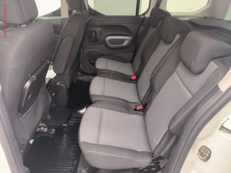 Toyota ProAce City Verso (2022) 1.5D-4D, 1.maj,ČR, Family - fotka 10 z 24