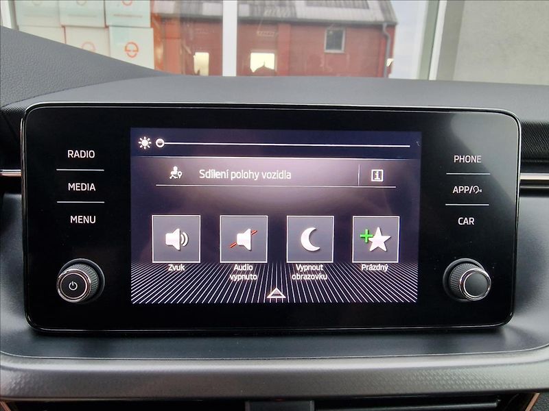 Škoda Scala 1.0 TSI 70kW Style, ČR,1.Maj. - fotka 30 z 50