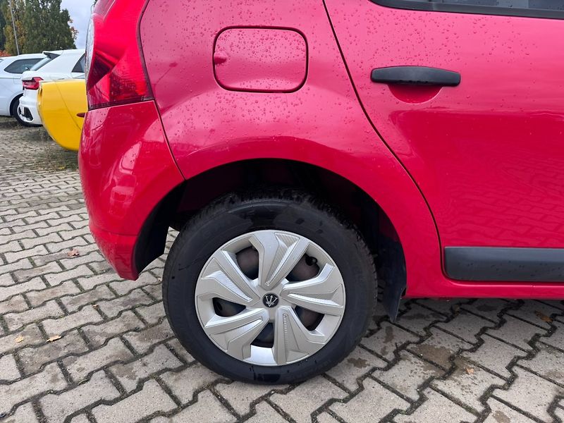 Dacia Sandero (2009) 1,2i 55KW BRZDY PNEU NOVÉ - fotka 15 z 43