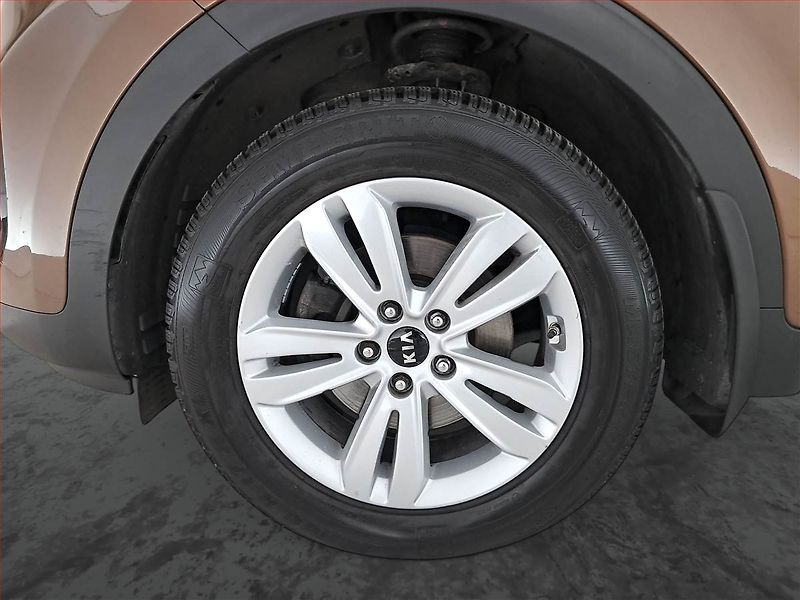 Kia Sportage (2017) 1.7 CRDi, Navi, Tempomat - fotka 15 z 20