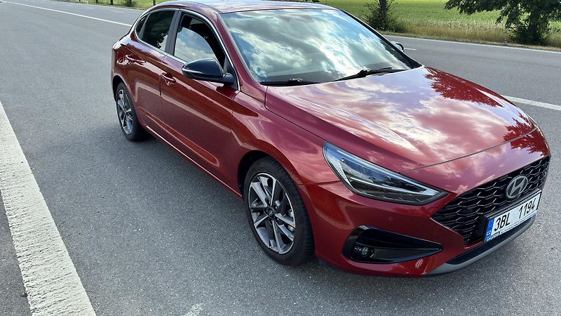 Hyundai i30 (2024) Fastback - fotka 4 z 21