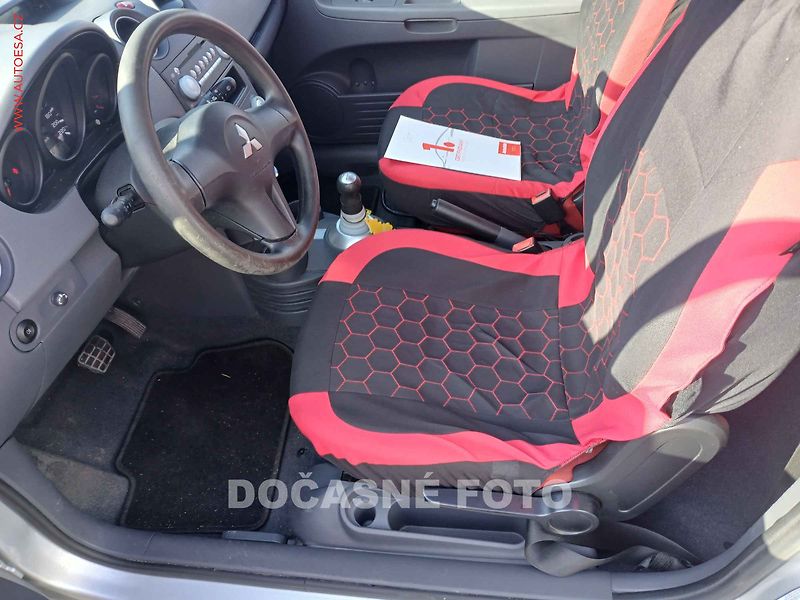 Mitsubishi Colt (2006) 1.3i, servis.kniha, AT - fotka 3 z 3