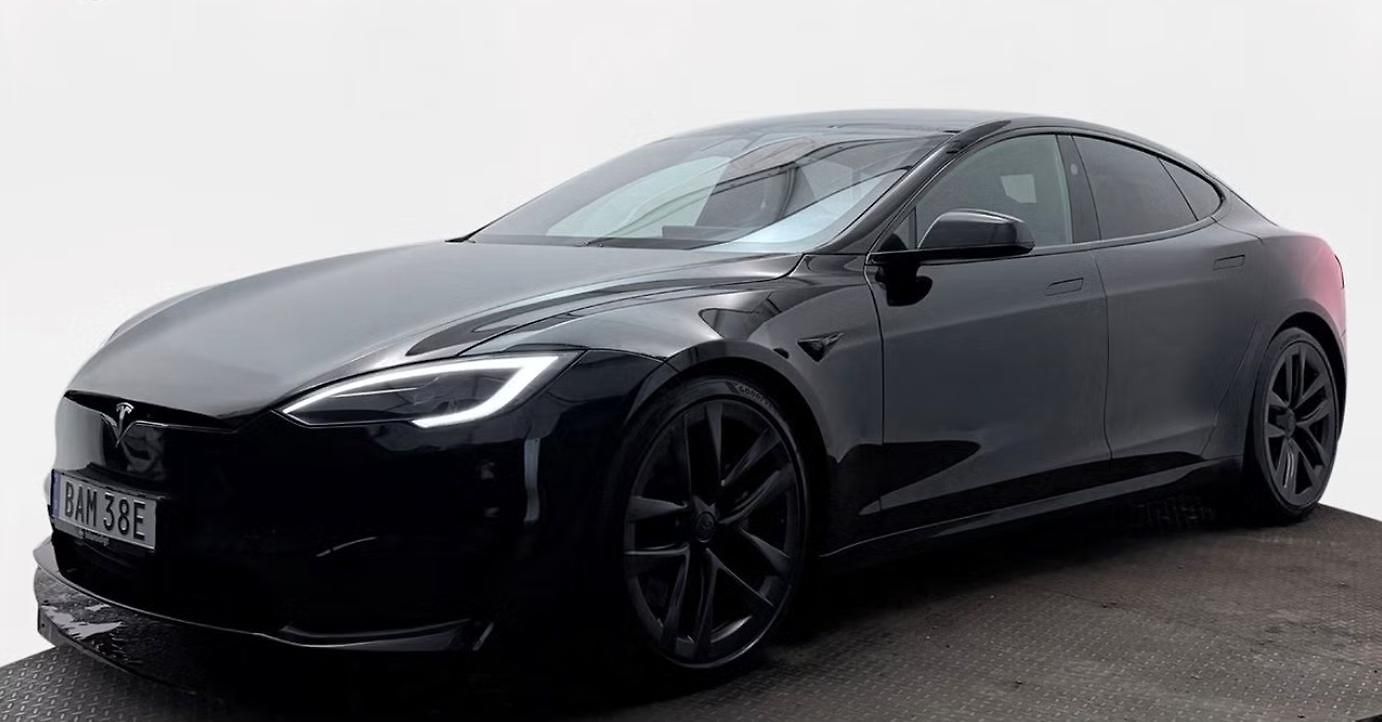 Tesla Model S LR AWD Kamera Vzduch Panorama
