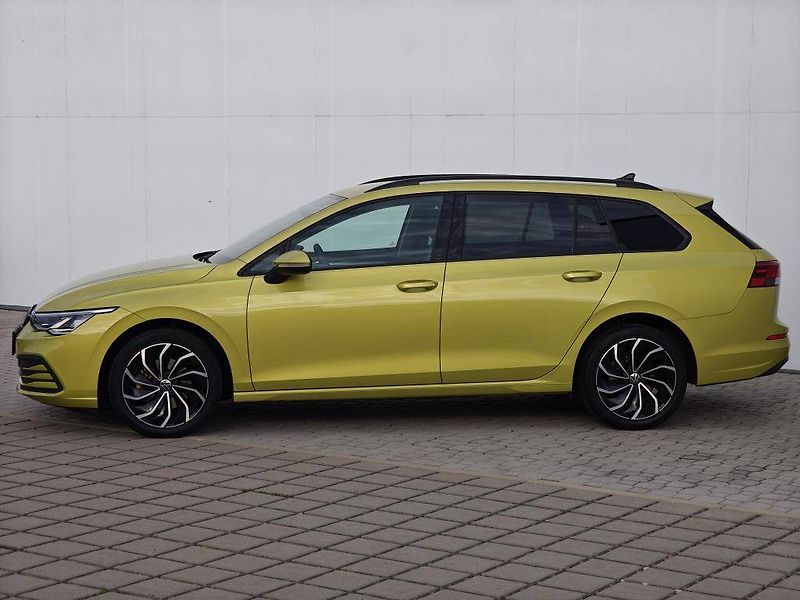 Volkswagen Golf Life 6G 1,5TSi - fotka 3 z 23