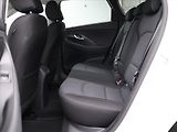 Hyundai i30 1,5 T-GDI Mild Hyb Smart - náhled 14