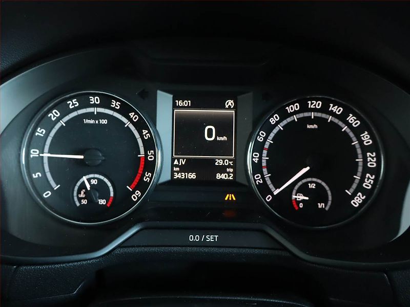 Škoda Octavia (2013) RS 2.0 TDI, Serv.kniha, Navi - fotka 11 z 19