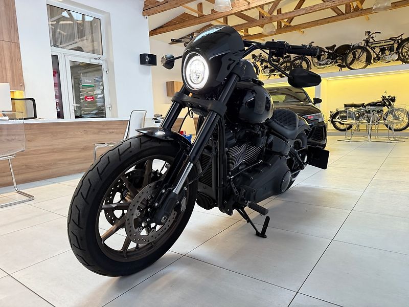Harley-Davidson FXLRS Low Rider S (2020) - fotka 2 z 17