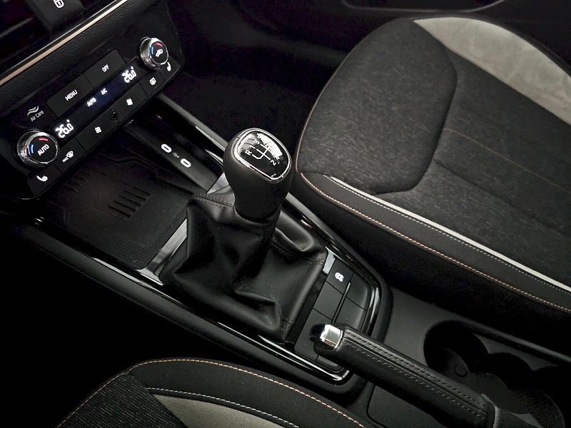 Škoda Kamiq (2025) 1.0TSI 85kW TOP SELECTION MATR - fotka 18 z 25