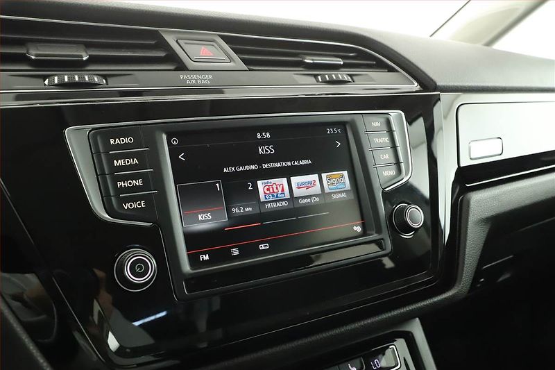 Volkswagen Touran (2016) 1.6 TDI, Navi, Tempomat - fotka 11 z 15