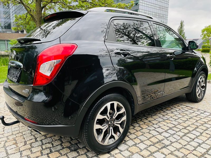 SsangYong Korando 2.2TD 4x4 MANUÁL 1.MAJ TAŽNÉ - fotka 12 z 50