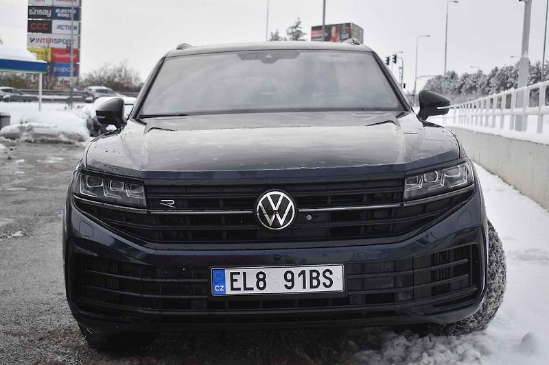 Touareg přímo touží po jízdě v obtížných podmínkách
