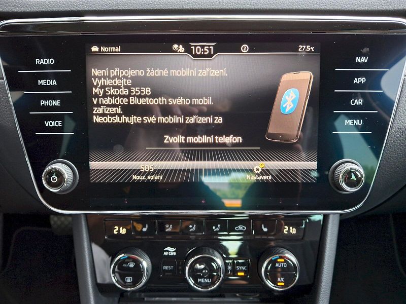 Škoda Superb (2022) Style Plus Top DSG 2,0TSi 140k - fotka 24 z 35