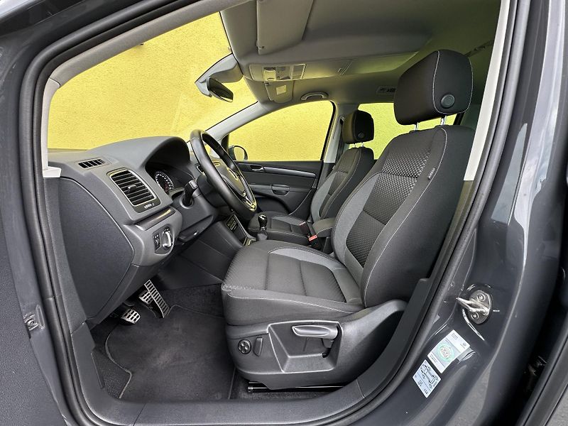 Volkswagen Sharan (2021) 1.4TSI/110kW * 7.Míst * 2.Maj  - fotka 7 z 45