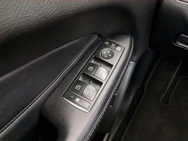 Mercedes-Benz GLE (2016) 400 - fotka 21 z 25