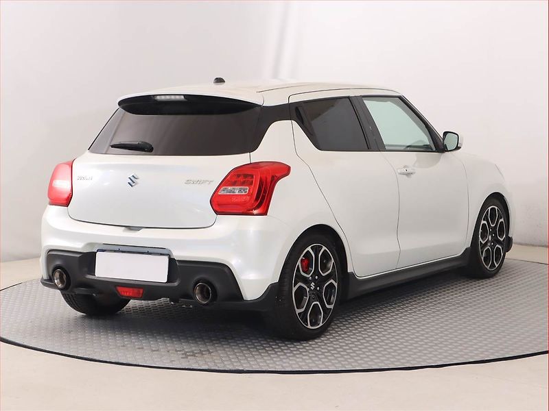 Suzuki Swift (2018) 1.4 BoosterJet Sport - fotka 5 z 16