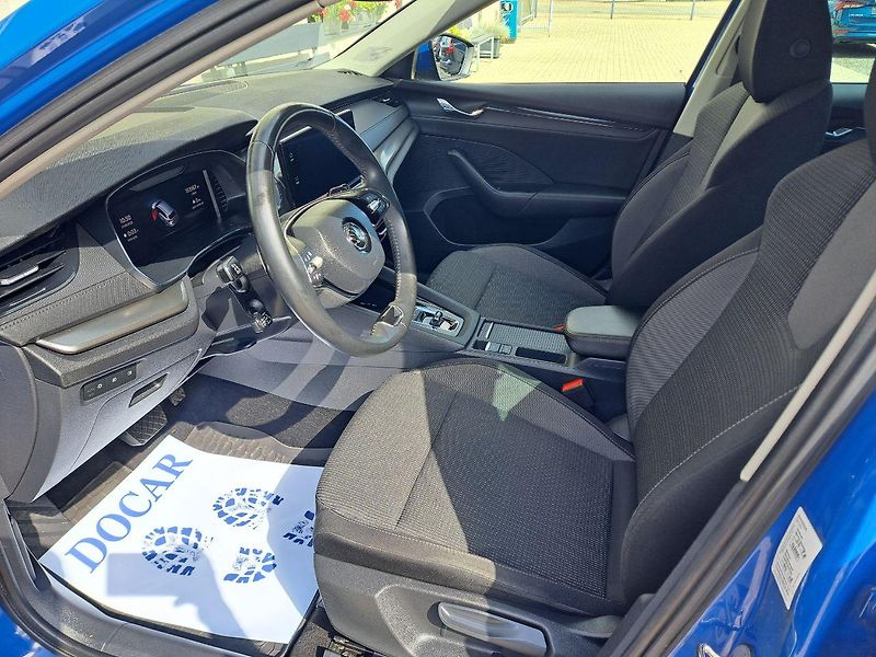 Škoda Octavia (2022) 1.0 TSI MHEV e-TEC, ZÁRUKA - fotka 13 z 34