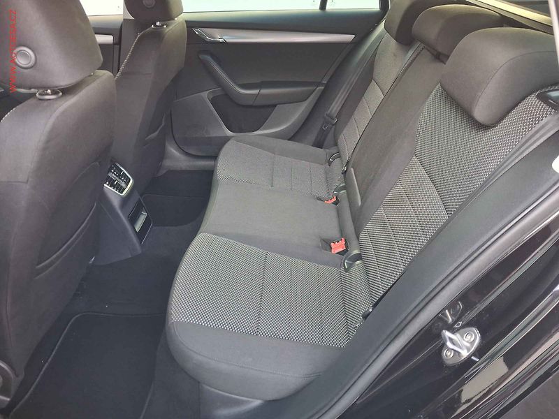 Škoda Octavia (2014) 1.4TSI, autoAC - fotka 10 z 17