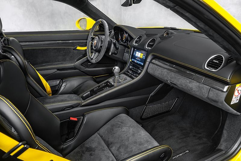 Porsche Cayman GT4 Sport Chrono Carbon Záruka - fotka 13 z 28
