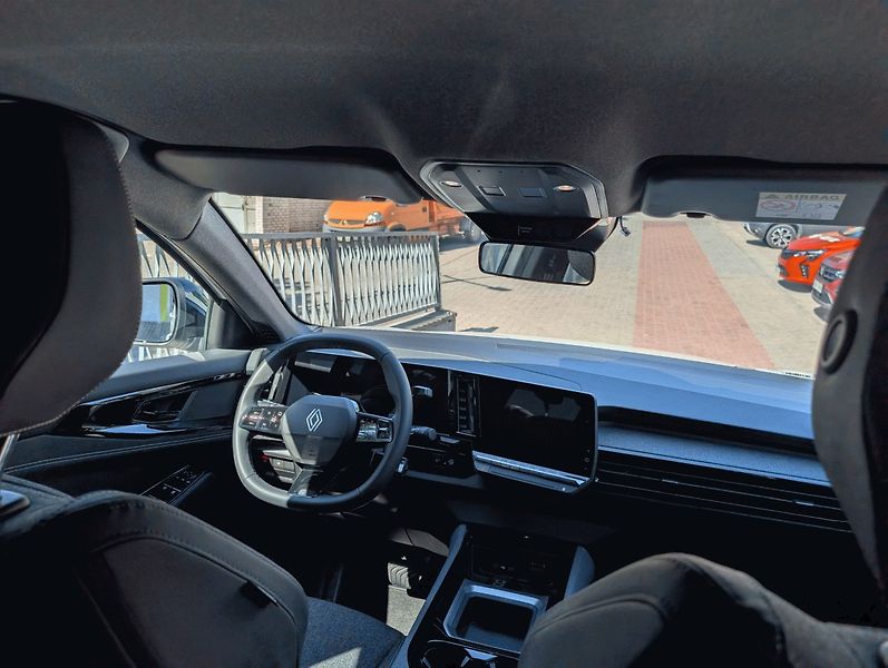 Renault Austral (2025) evolution mild hybrid 160 auto - fotka 6 z 19