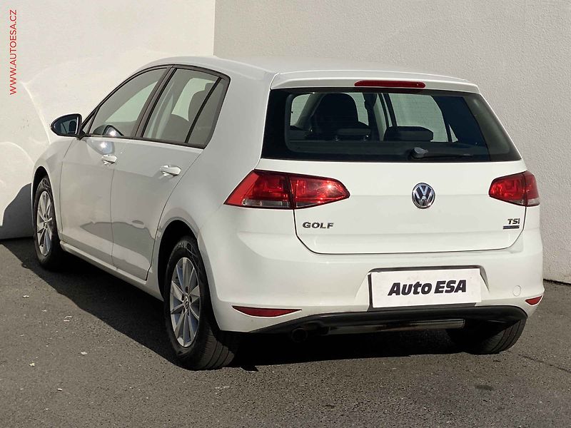 Volkswagen Golf (2013) 1.2TSi, ČR, Comfortline - fotka 6 z 17