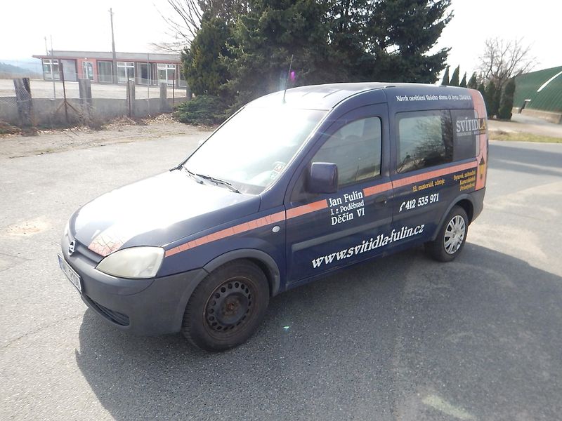 Opel Combo 1.4 i 66 kw - fotka 2 z 12