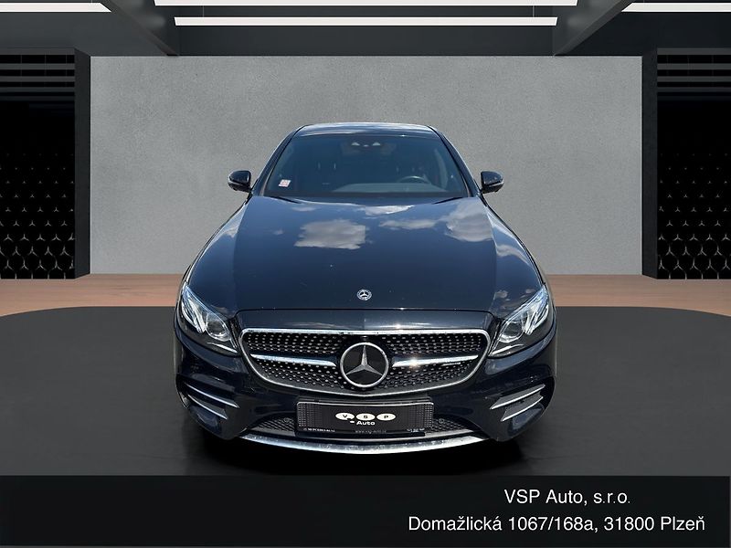 Mercedes-Benz Třídy E E43 AMG 4MATIC - fotka 8 z 21