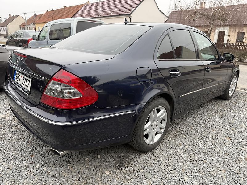 Mercedes-Benz Třídy E E 280 CDI - fotka 5 z 13