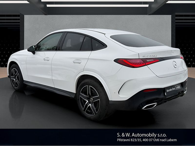 Mercedes-Benz GLC 220 d AMG 4MATIC kupé - fotka 7 z 31