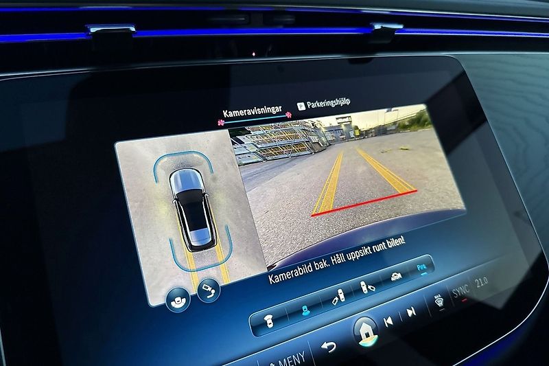 Mercedes-Benz Třídy E 300de 4M Avantgarde 360 Taž - fotka 16 z 24
