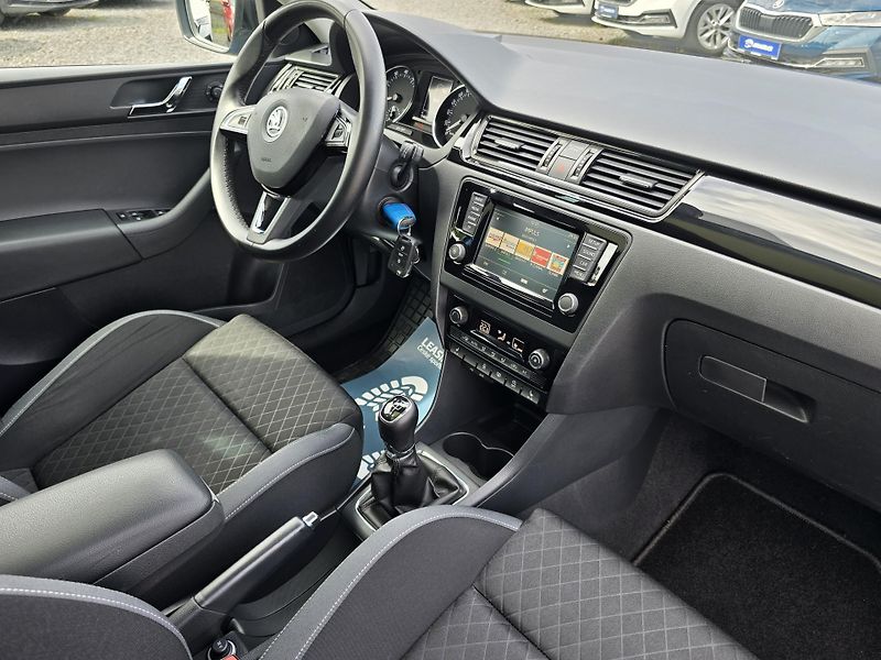Škoda Rapid 1.2TSI 66KW ! SPORT PANORAMA 1 - fotka 20 z 24