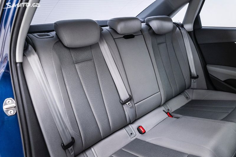 Audi A4 2.0 TDI quattro*Servis - fotka 15 z 43