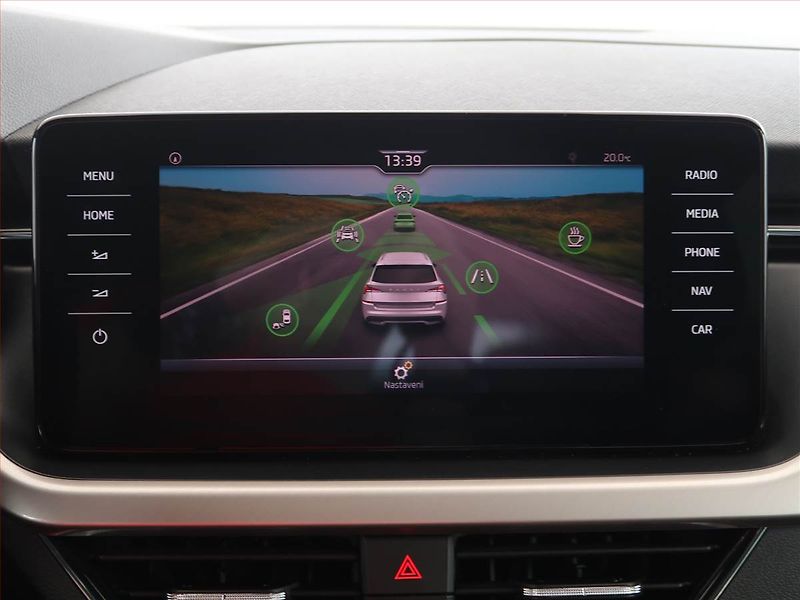 Škoda Kamiq (2019) Style 1.6 TDI - fotka 21 z 27