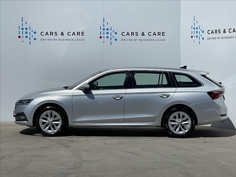 Škoda Octavia 2,0 TDI Combi Style Plus TAŽNÉ - fotka 2 z 22