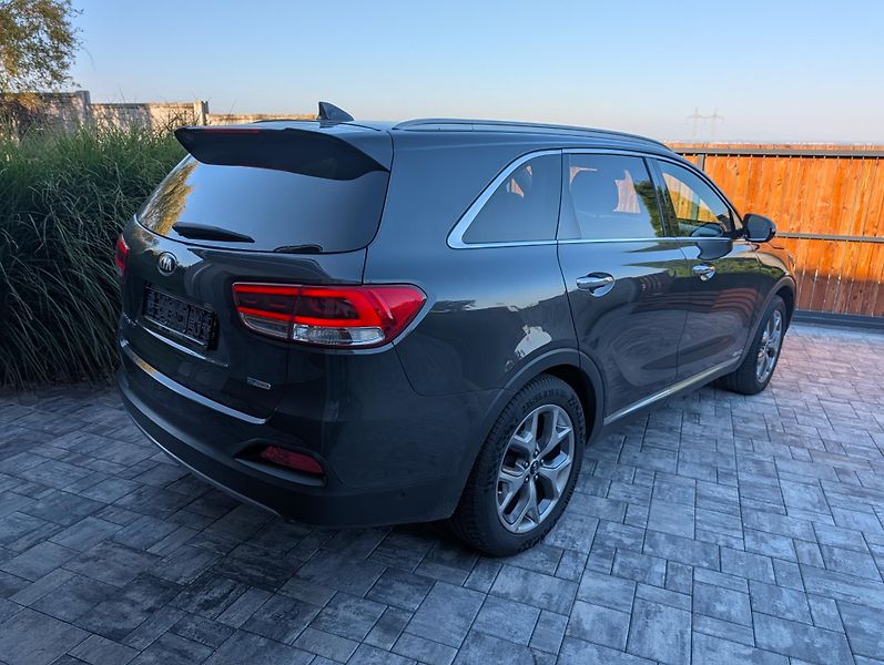 Kia Sorento (2017) KIA SORENTO PLATINUM 2.2 CRDI  - fotka 9 z 16