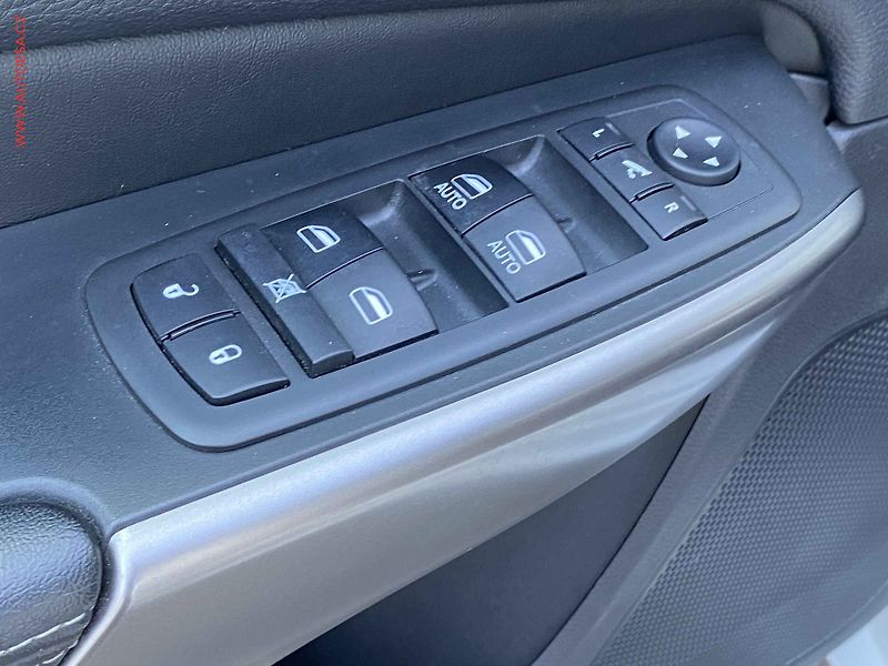 Jeep Cherokee (2019) 2.2 CRD 4x4, 2.maj,ČR - fotka 12 z 20
