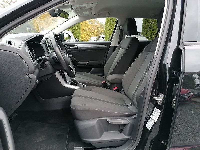 Volkswagen T-Roc (2022) 1.5 TSi 110kW DSG ACC - fotka 9 z 30