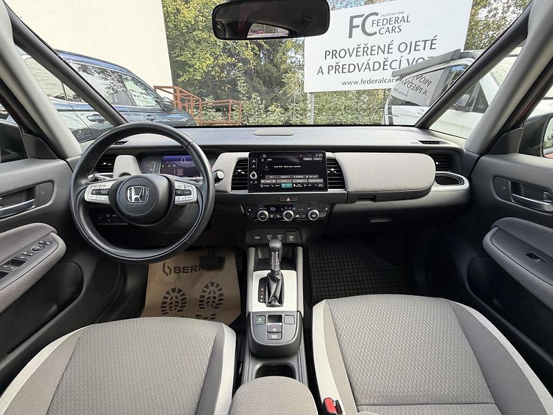 Honda Jazz 1.5 e:HEV Executive CVT - fotka 9 z 25