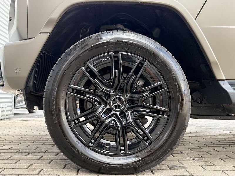 Mercedes-Benz Třídy G 580 s technologií EQ - fotka 26 z 42