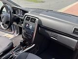 Mercedes-Benz Třídy B 200 Turbo Automat - náhled 17